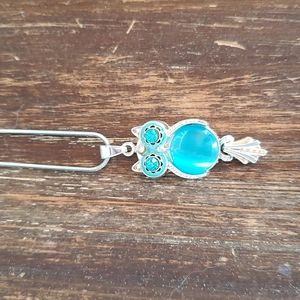 5/$15 Blue Owl Necklace 🦉